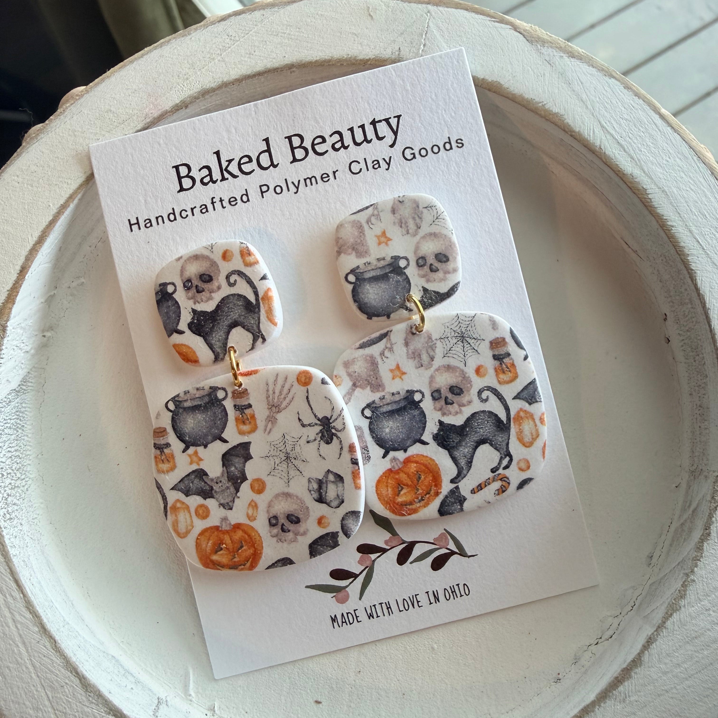 Halloween Rounded Dangle